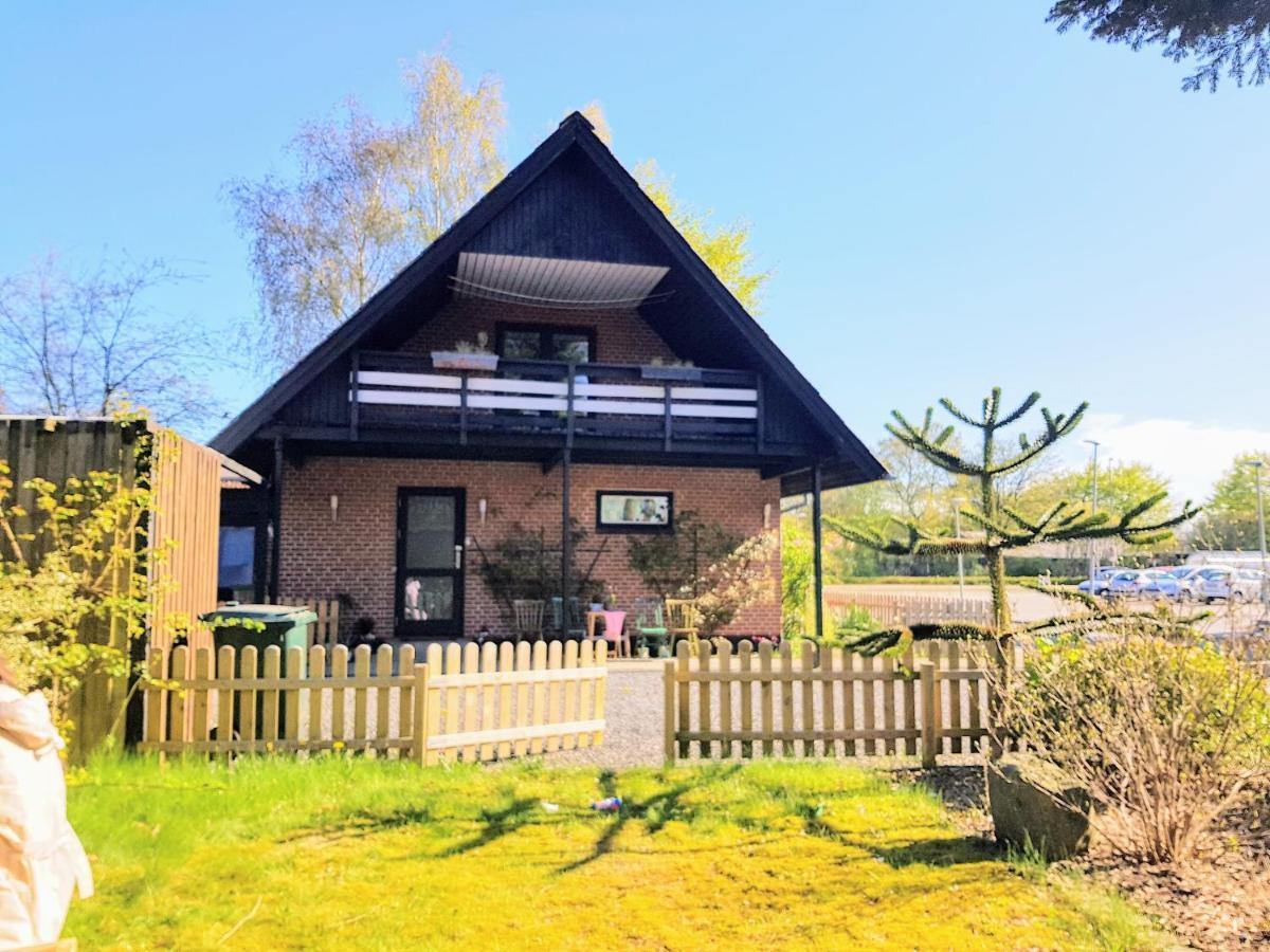 5 Minute Walk To Lego House-2 Bedrooms With Balcony Garden View.Loft Floor Billund  Esterno foto