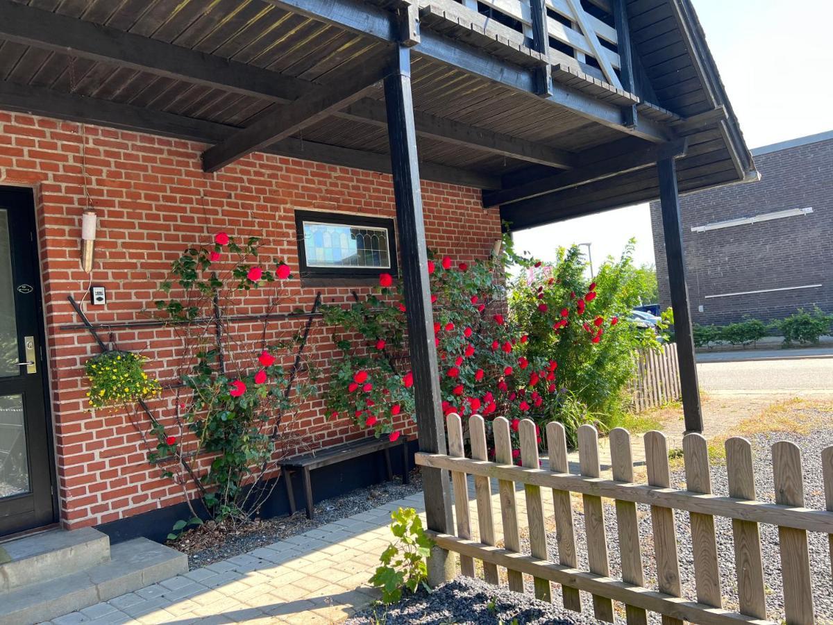 5 Minute Walk To Lego House-2 Bedrooms With Balcony Garden View.Loft Floor Billund  Esterno foto